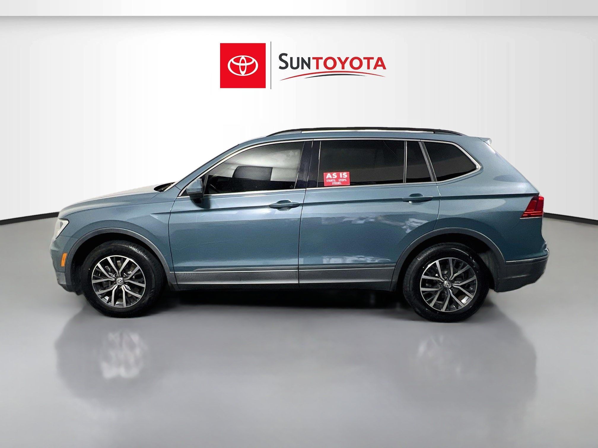 Used 2019 Volkswagen Tiguan SE w/ Panoramic Sunroof Package FWD image 7
