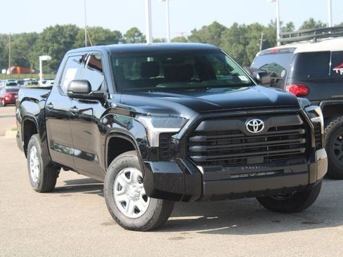 Certified 2026 Toyota Tundra SR AWD/4WD image 5