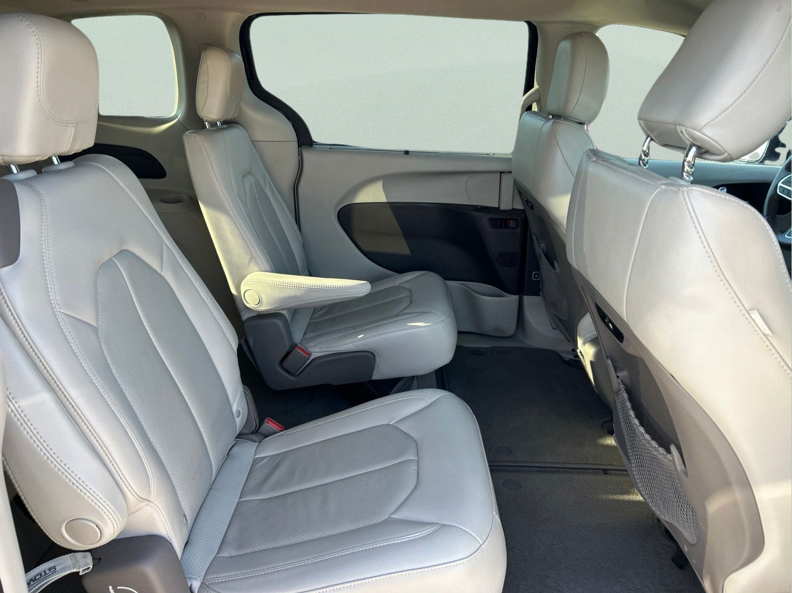 Certified 2021 Chrysler Pacifica Touring-L FWD image 12