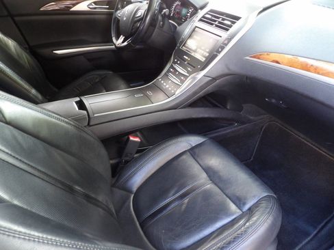 Used 2016 Lincoln MKZ w/ Equipment Group 300A Reserve image 29