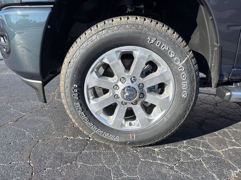 New 2026 RAM 2500 Big Horn AWD/4WD image 5