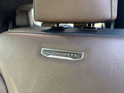 New 2026 GMC Acadia Denali Ultimate w/ LPO, Floor Liner Package image 74