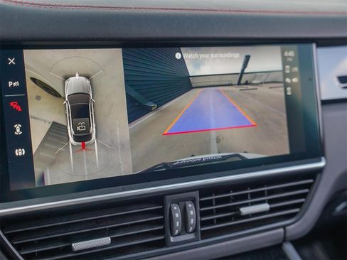 Used 2023 Porsche Cayenne GTS image 23