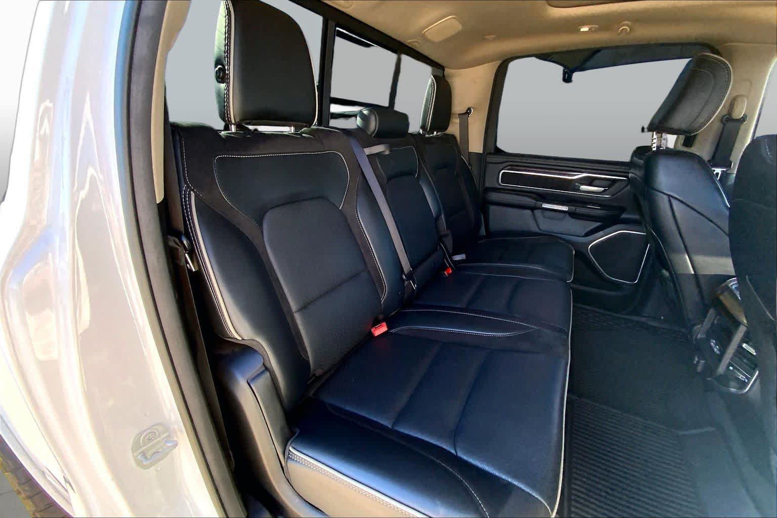 Used 2021 RAM 1500 Laramie w/ Laramie Southwest Edition AWD/4WD image 18