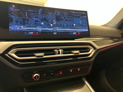 Certified 2023 BMW 330i Sedan w/ M Sport Package image 27