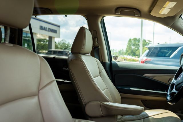 Used 2019 Honda Pilot EX-L image 8