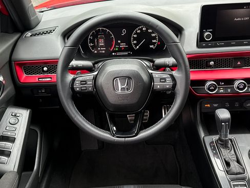 Used 2025 Honda Civic Sport image 17