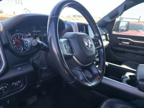 Used 2019 RAM 1500 Big Horn image 14