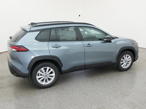 New 2026 Toyota Corolla Cross LE FWD image 10