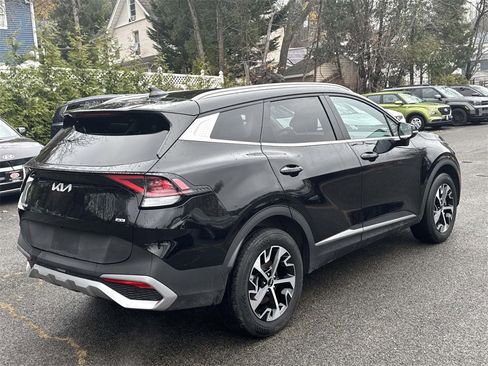 Used 2023 Kia Sportage EX image 6
