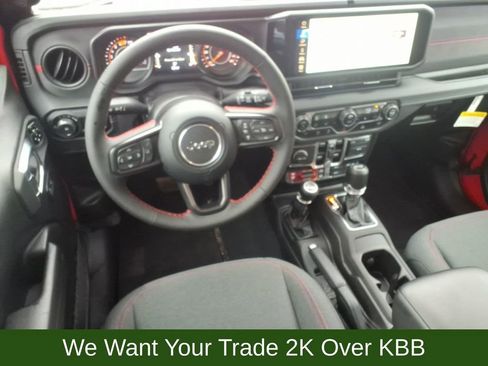 Used 2024 Jeep Wrangler Unlimited Rubicon w/ Convenience Group image 24