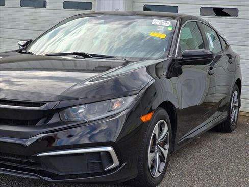 Used 2019 Honda Civic LX image 14