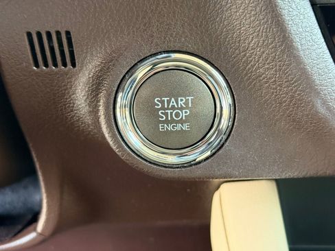 Used 2018 Lexus RX 350L w/ Premium Package image 7