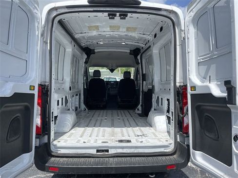 Certified 2023 Ford Transit 250 Medium Roof AWD image 10