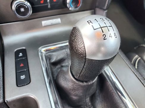 Used 2013 Ford Mustang Premium RWD image 22