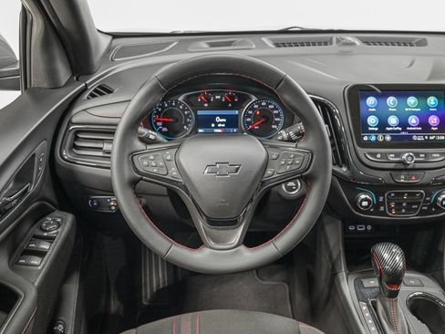 Used 2024 Chevrolet Equinox RS image 17