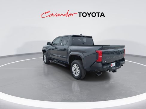Certified 2025 Toyota Tacoma SR image 6