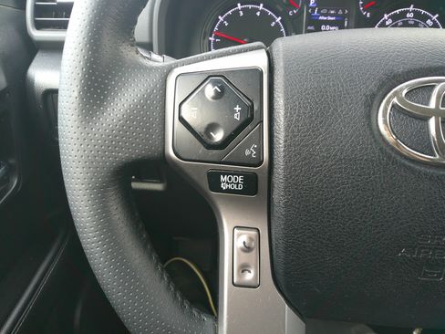 Used 2021 Toyota 4Runner SR5 image 19