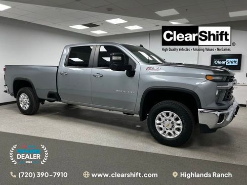 Used 2024 Chevrolet Silverado 2500 LT AWD/4WD image 1
