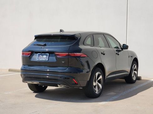 Used 2026 Jaguar F-PACE R-Dynamic S image 4