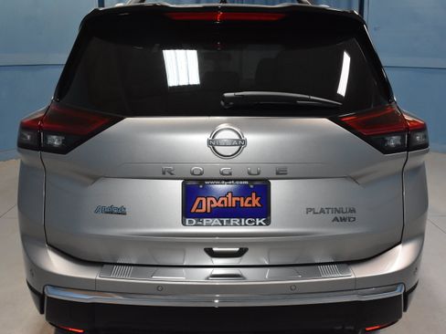 New 2026 Nissan Rogue Platinum AWD/4WD image 25