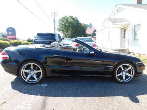 Used 2007 Mercedes-Benz SL 550 image 19