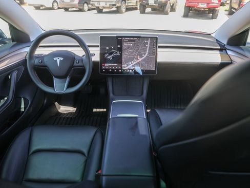 Used 2021 Tesla Model 3 Standard Range Plus RWD image 22