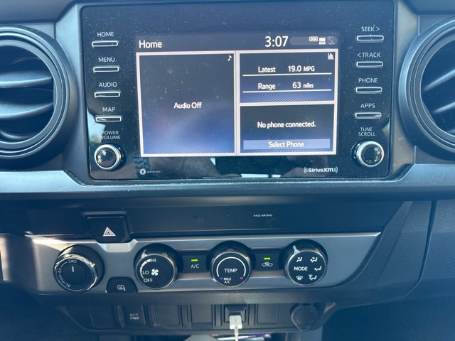 Used 2020 Toyota Tacoma SR AWD/4WD image 11