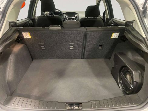 Used 2018 Ford Focus SEL image 21