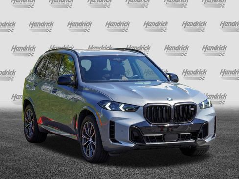 Certified 2026 BMW X5 M60i AWD/4WD image 2