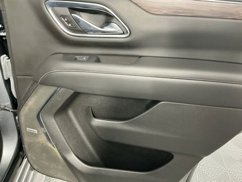 Used 2021 Chevrolet Tahoe LT w/ LT Signature Package image 11