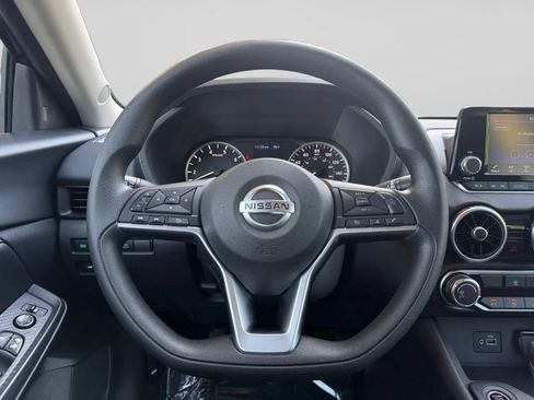 Used 2023 Nissan Sentra S FWD image 20