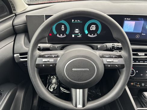 Used 2025 Hyundai Tucson SEL image 13