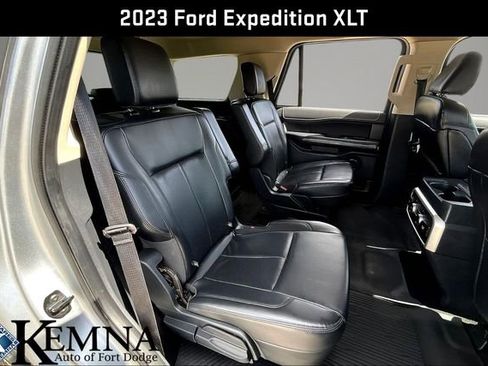 Used 2023 Ford Expedition XLT AWD/4WD image 30