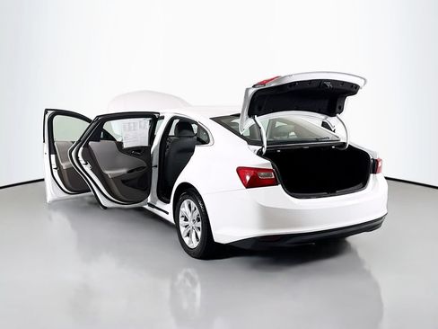 Used 2023 Chevrolet Malibu LT FWD image 23
