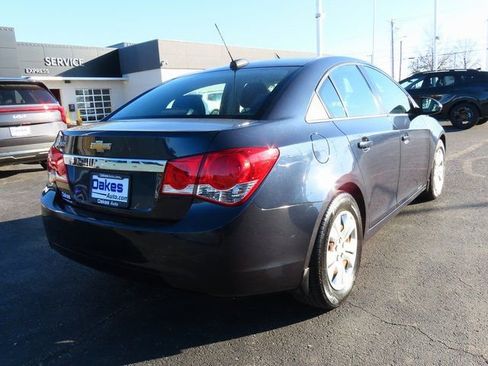 Used 2016 Chevrolet Cruze LS image 8