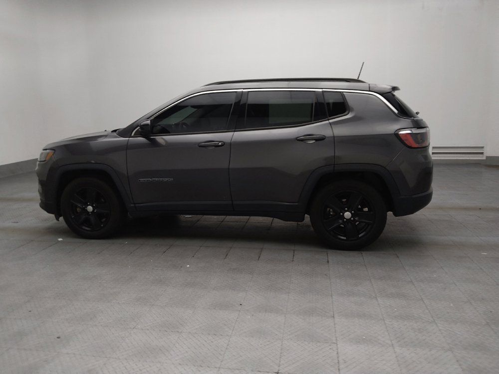 Used 2022 Jeep Compass Latitude w/ Sun and Sound Group FWD image 3
