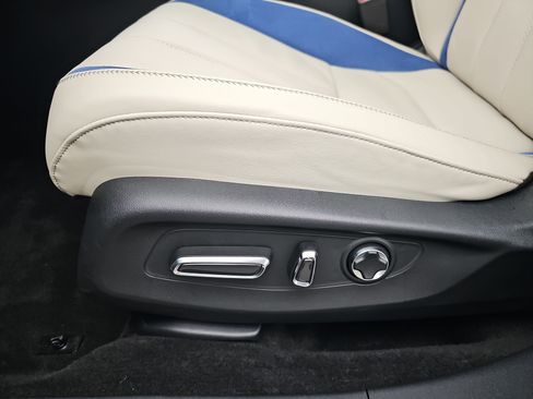 Used 2025 Acura ADX A-Spec image 27