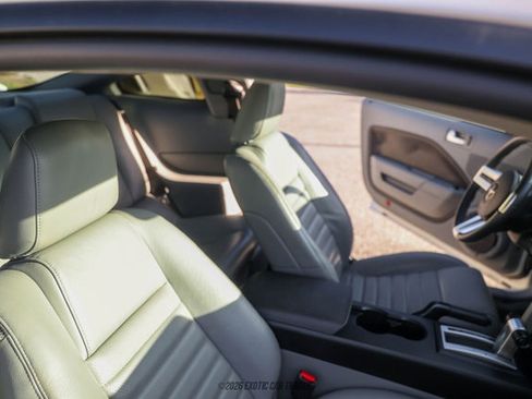 Used 2007 Ford Mustang GT Premium image 35