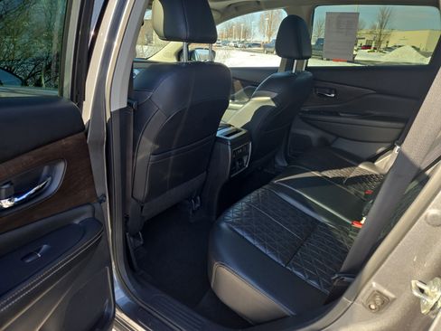 Used 2021 Nissan Murano Platinum w/ Cargo Package image 26