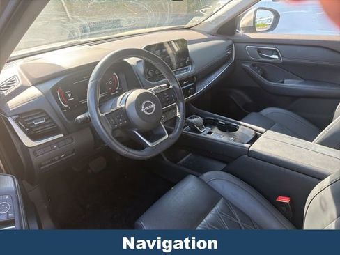 Used 2023 Nissan Rogue Platinum image 4