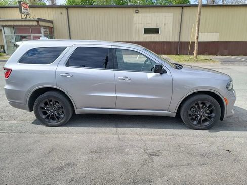 Used 2021 Dodge Durango SXT AWD/4WD image 4