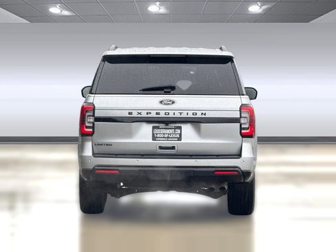 Used 2022 Ford Expedition Limited image 10