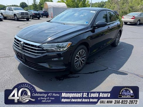 Used 2021 Volkswagen Jetta SE w/ SE Cold Weather Package FWD image 1