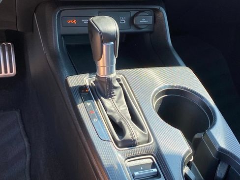 Used 2025 Honda Civic Sport image 19