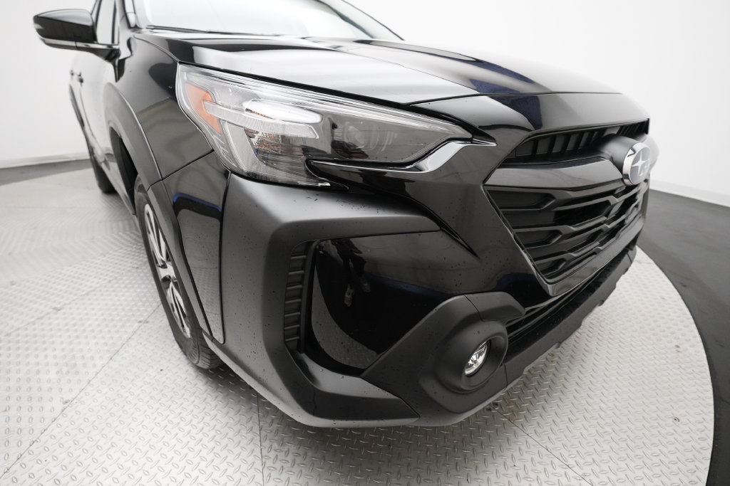 Certified 2024 Subaru Outback Premium AWD/4WD image 23