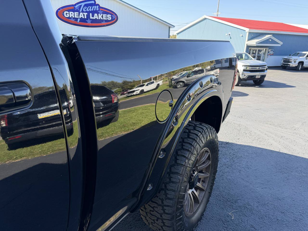 Used 2020 RAM 2500 Big Horn w/ Night Edition AWD/4WD image 15