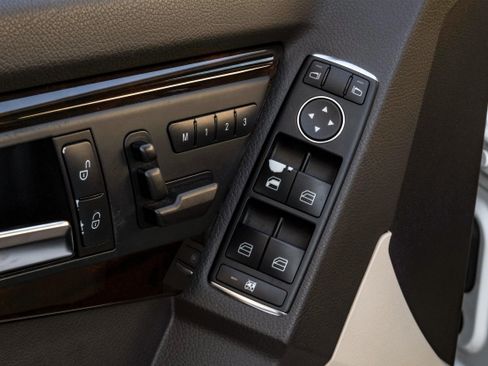 Used 2013 Mercedes-Benz GLK 350 GLK 350 image 42