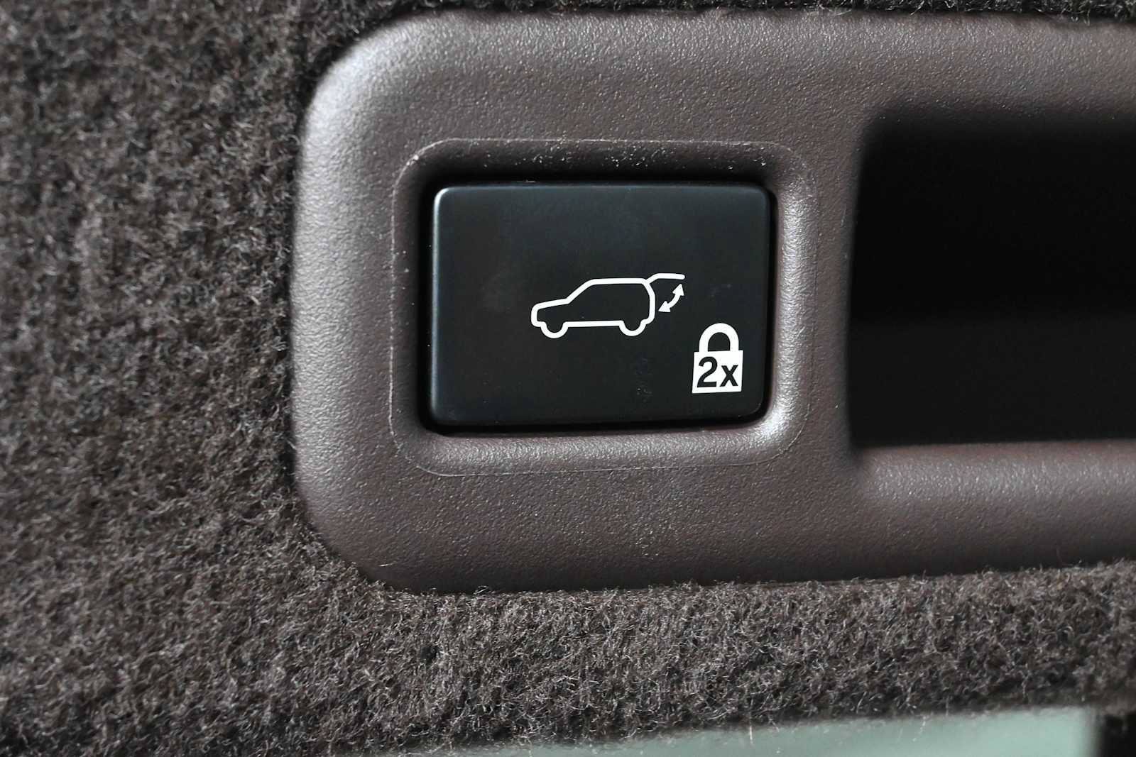 Used 2016 Lexus RX 350 FWD w/ Premium Package image 9