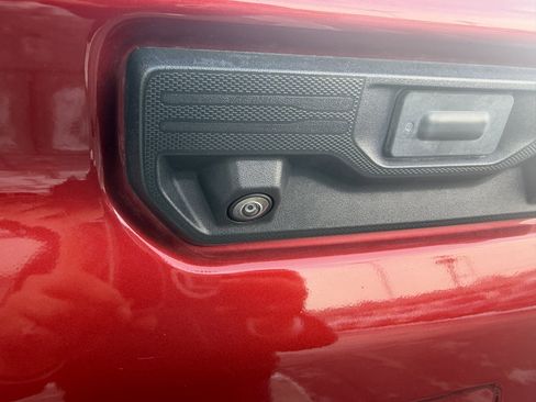 Used 2023 Chevrolet Silverado 2500 High Country w/ Safety Package II image 31